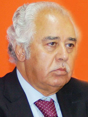 ٢٣- في غربة الجواهري واغترابه الإبداعي