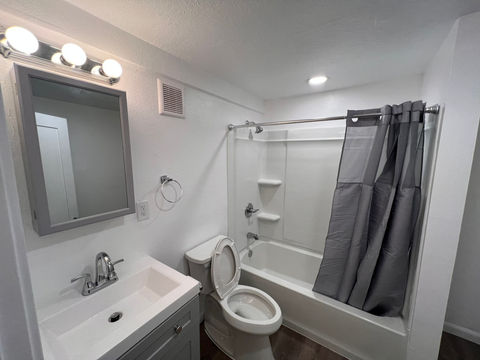 Kitchen/Bath Remodels