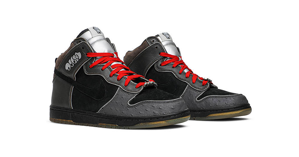 NIKE SB DUNK HIGH X MF DOOM