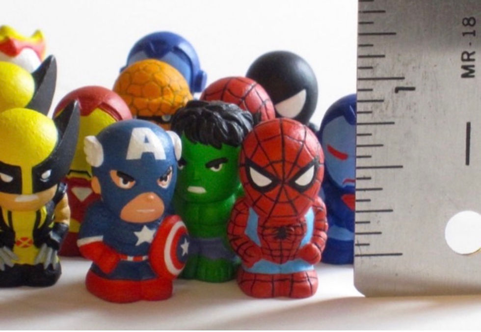 Toy prototypes that I painted : Marvel pencil toppers