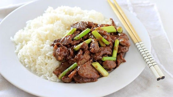 Lamb with Ginger and Spring Onion with Rice