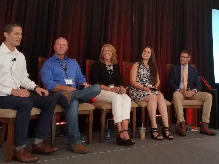 19989322_1353125341475798_5146125830588205016_n