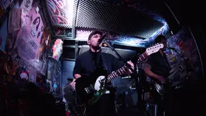 Hombre a jupiter, la revelacion del synth y el indie colombiano