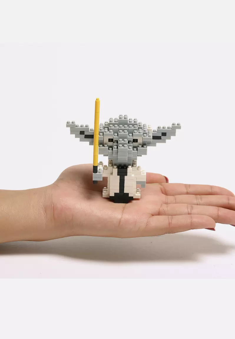 Thumbnail: Yoda Lego