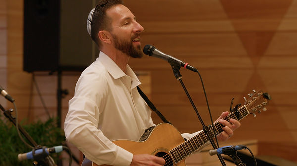 saul good promo playing.jpg