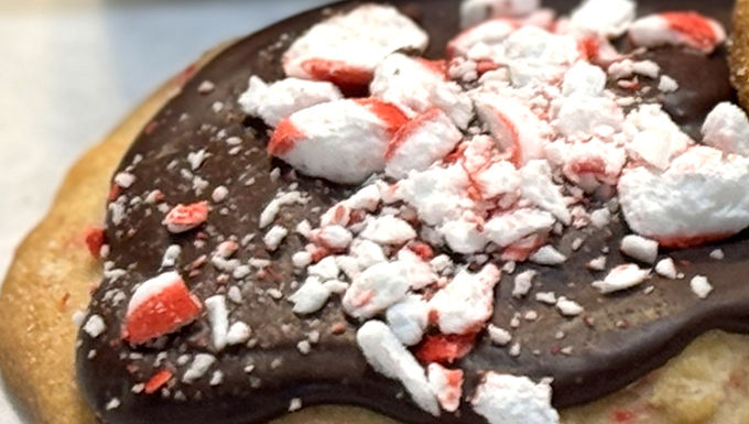 Peppermint White & Dark Chocolate Cookies