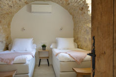 Luxe gite met boxspring bedden in zuid frankrijk