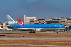 PHKCA-10616-LAX-7D-400L-L-003
