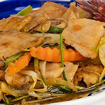 Phat kra thiam prik thai.jpg
