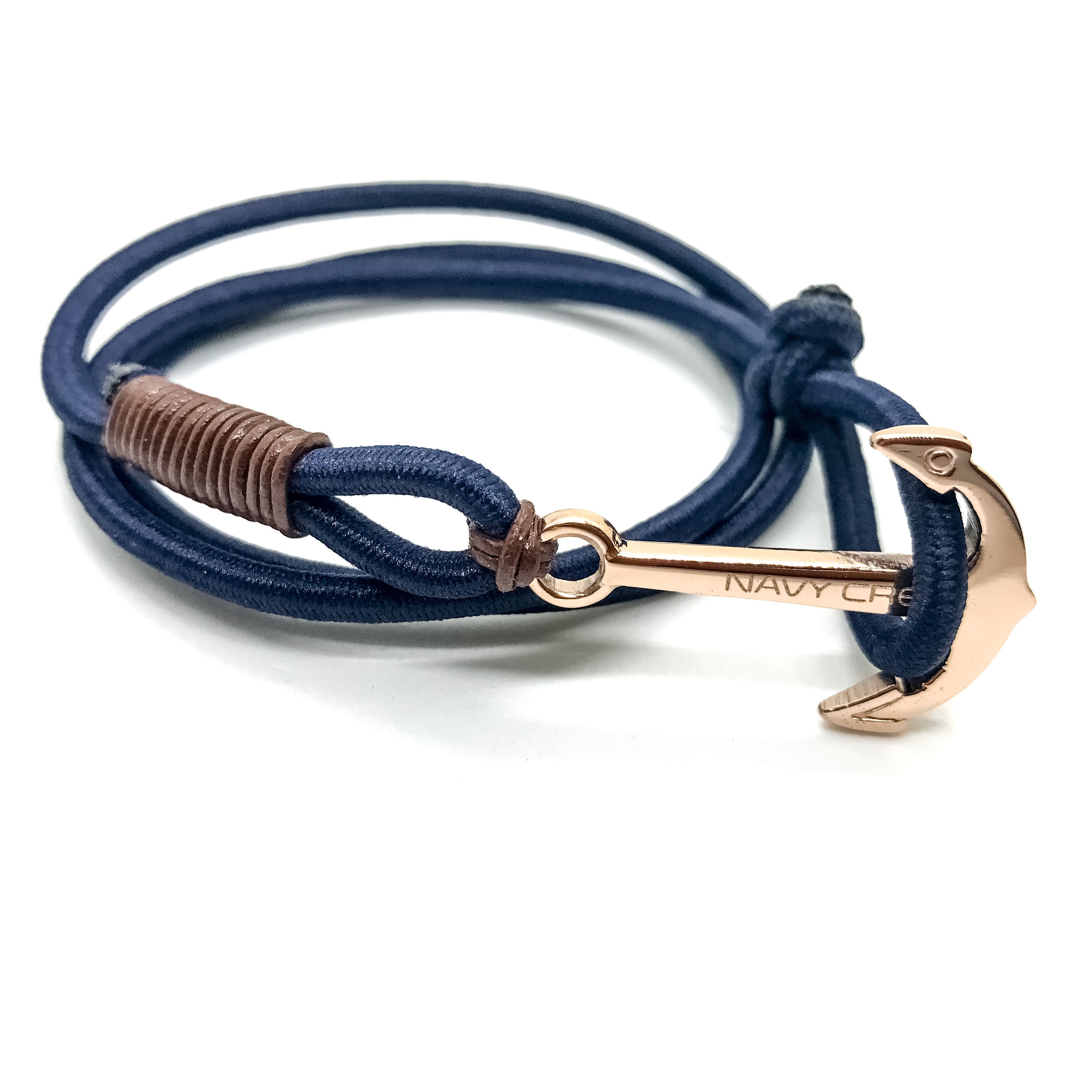 Pulsera en cordón engomado multivueltas con ancla