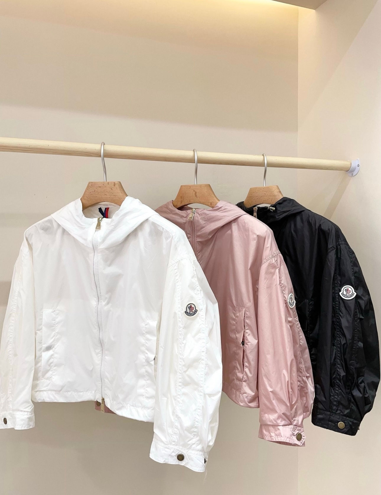 Windbreaker jacket 
