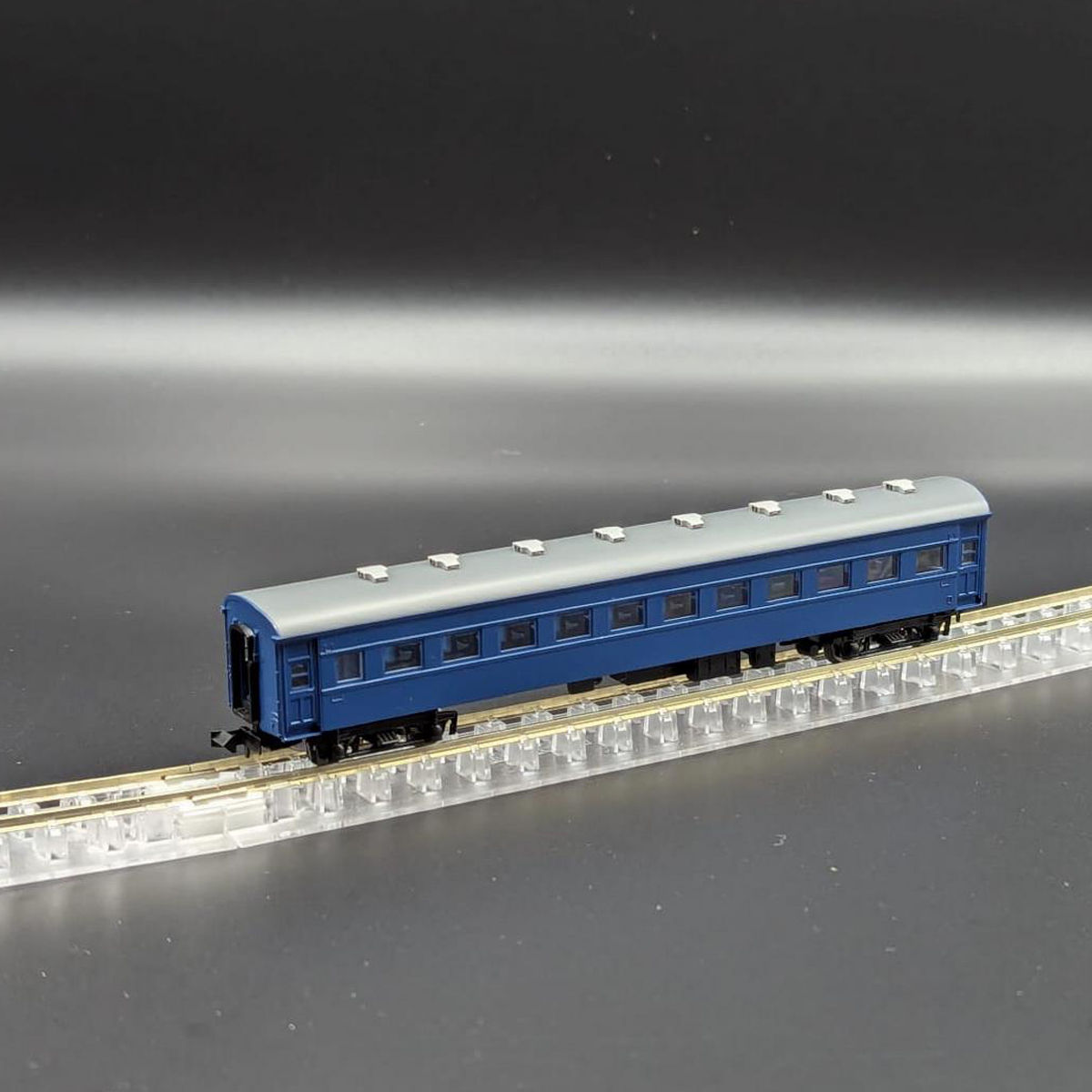 Tomix 2515 - Oha 35 Passenger Coach (Post-war/Blue)