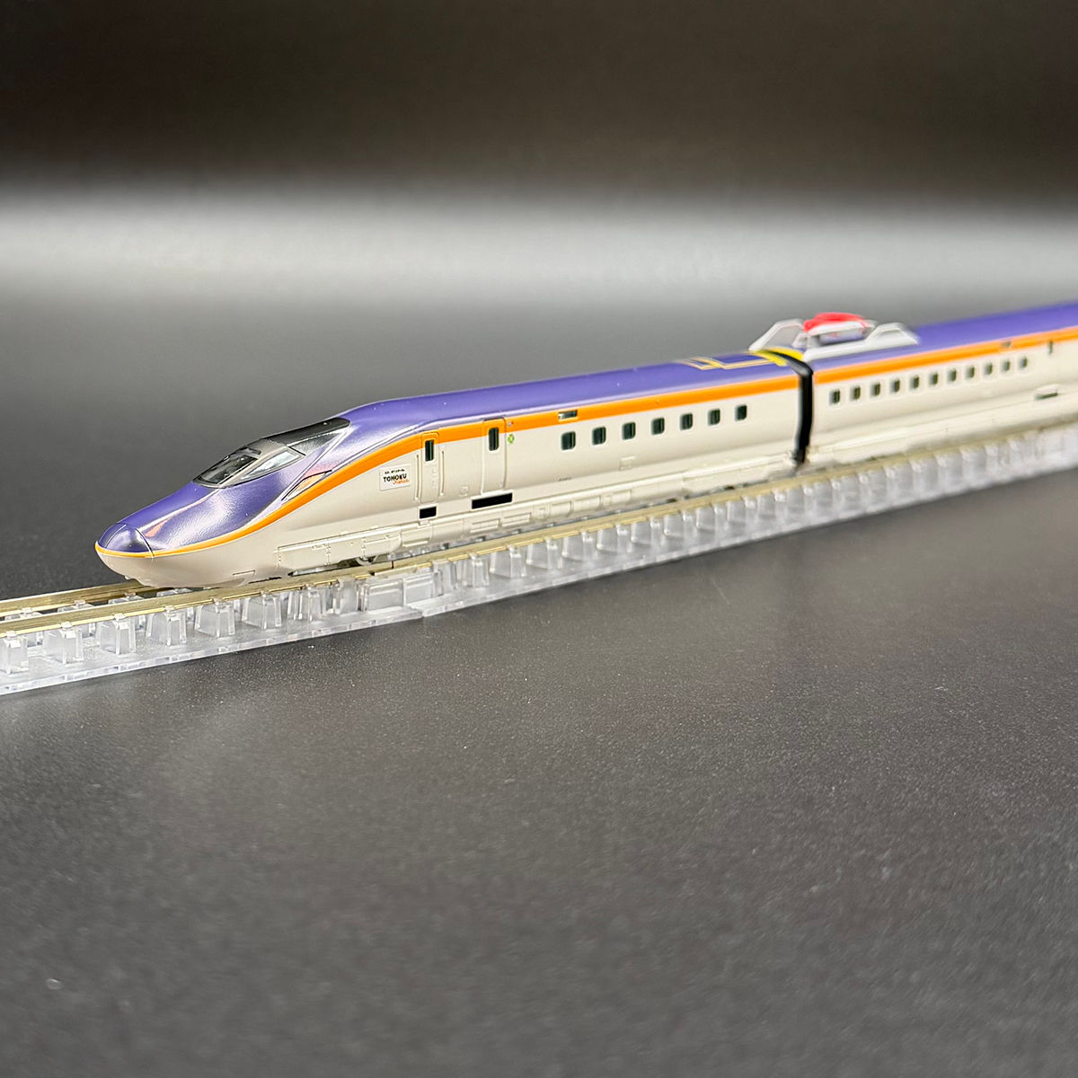 Tomix 97203 - E8 Series 'Tsubasa' (Yamagata Shinkansen) (3-Car Base Set)