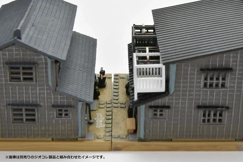 Thumbnail: Tomytec 338260 - The Building Collection 054-1R Corner Rowhouse with Shops A1R
