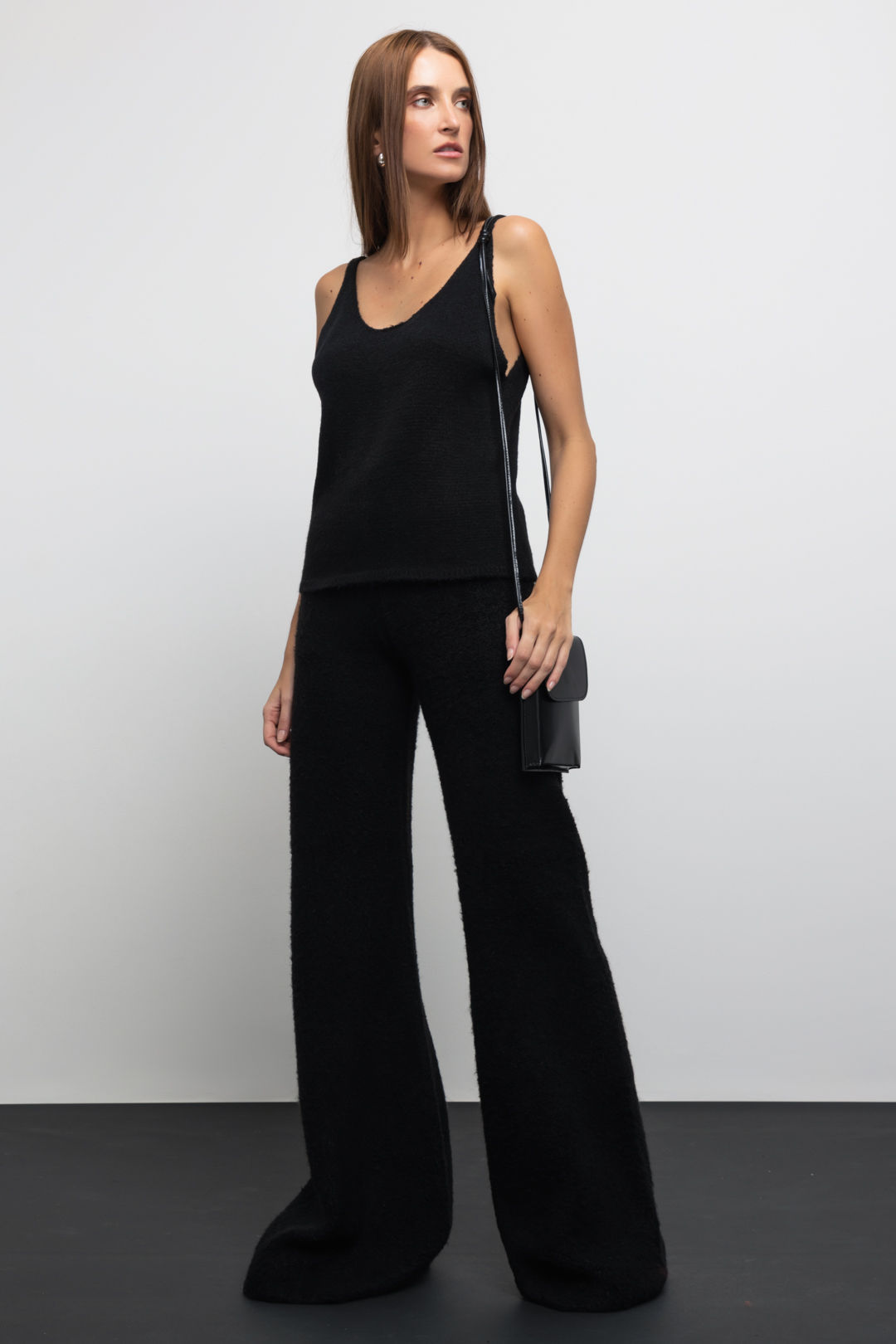 CALÇA FLARE ATOALHADA