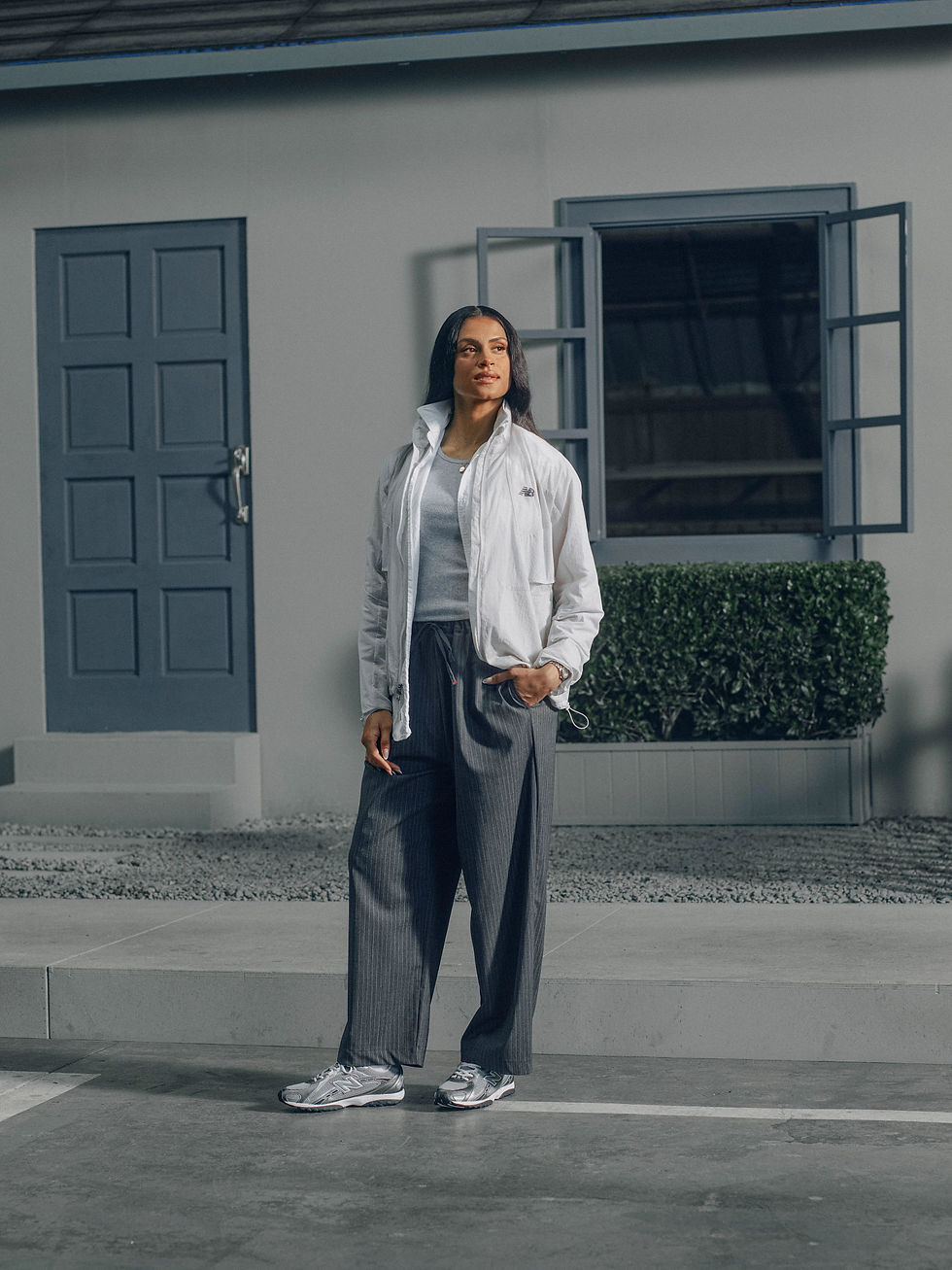 S126_GreyDays_U204L1KP_Sydney_HTT_Uncropped_4x3 (1).jpg