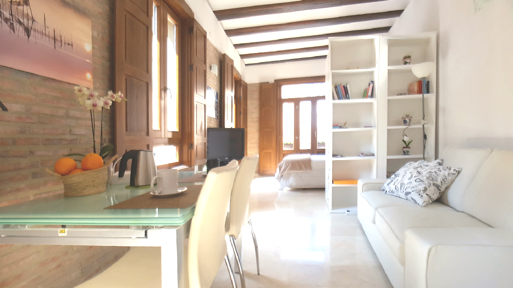 Flat 1 - 1st floor