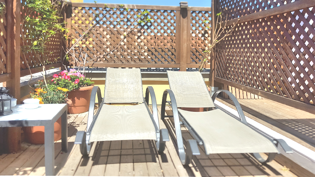 Shared roof terrace