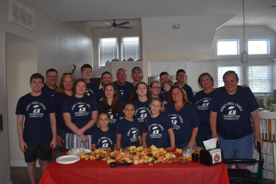 Outer Banks Boil Company, seafood boil, seafood catering boil, catering emerald isle