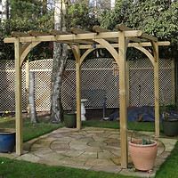 pergola_edited.jpg