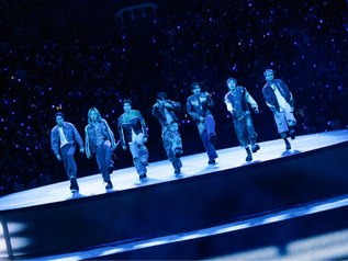 BTS LAUNCH ‘BTS WORLD TOUR ‘ARIRANG’ IN NORTH AMERICA’ WITH SOLD-OUT TAMPA KICKOFF BTS ignite North America with a sold-out Tampa kickoff, opening the tour’s North American leg Tour to span 12 regions with 31 shows across North America