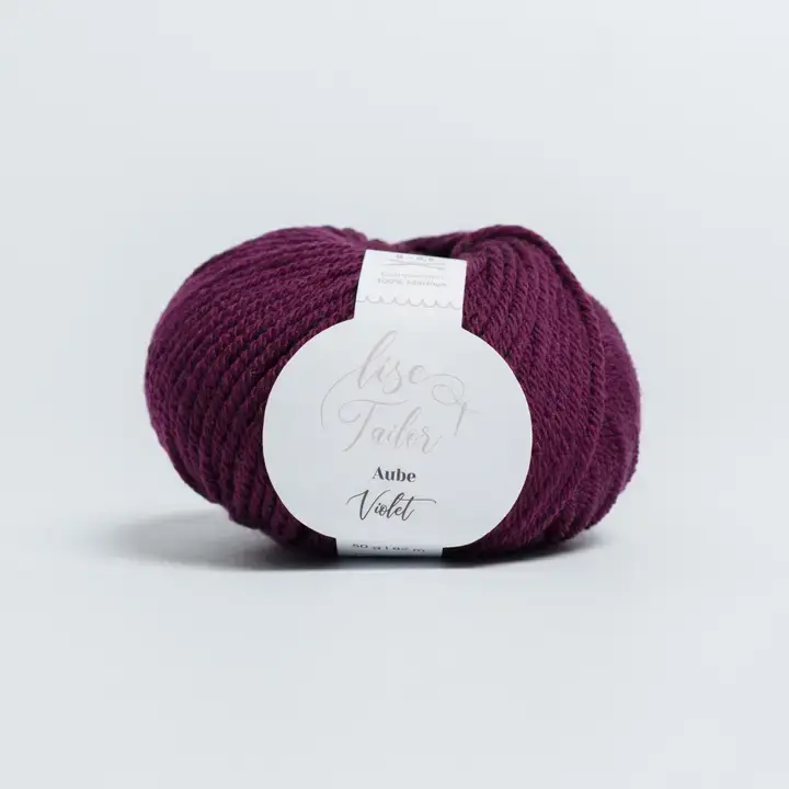 Thumbnail: Lise Tailor - Merino Aube