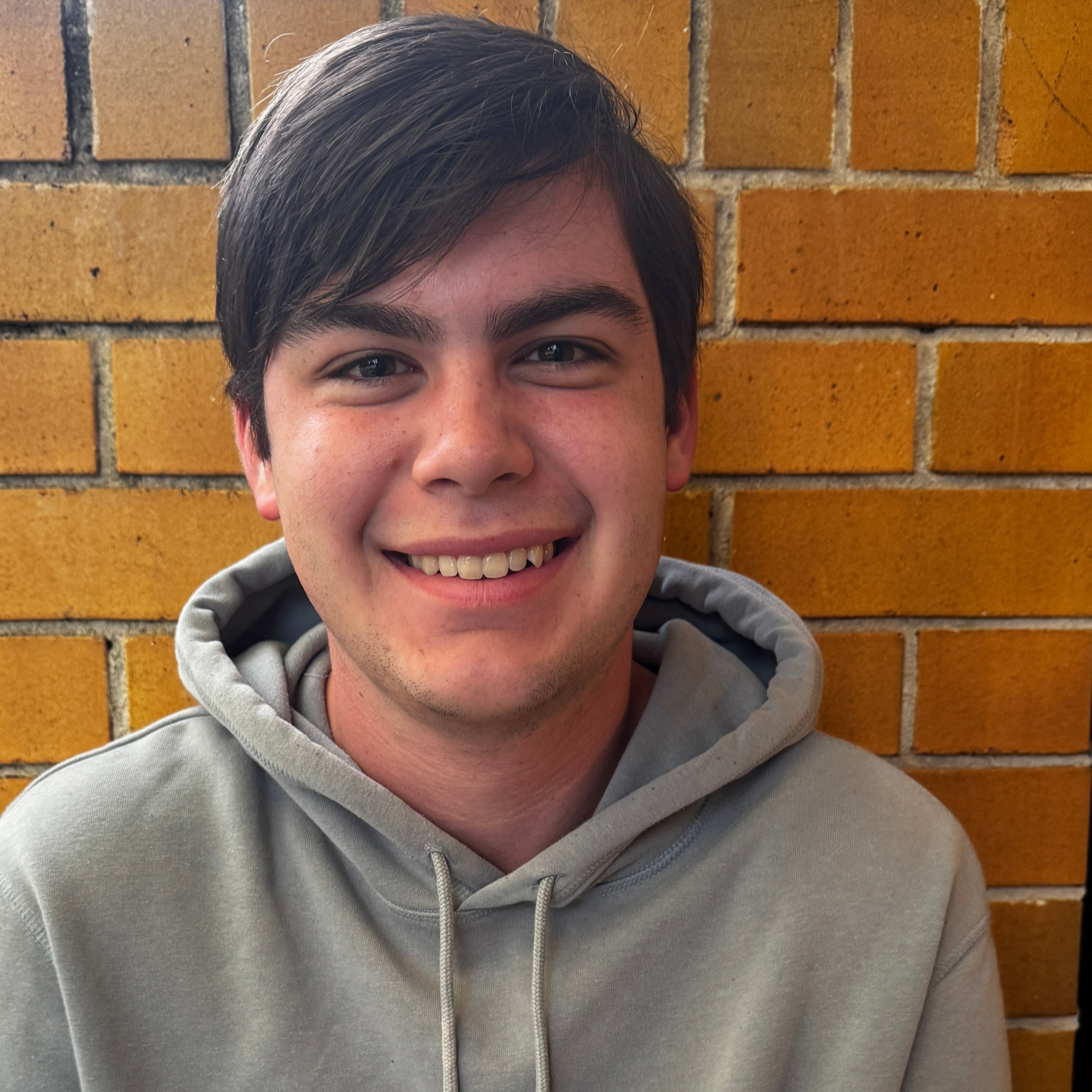 Writer: Alex Maksimovich