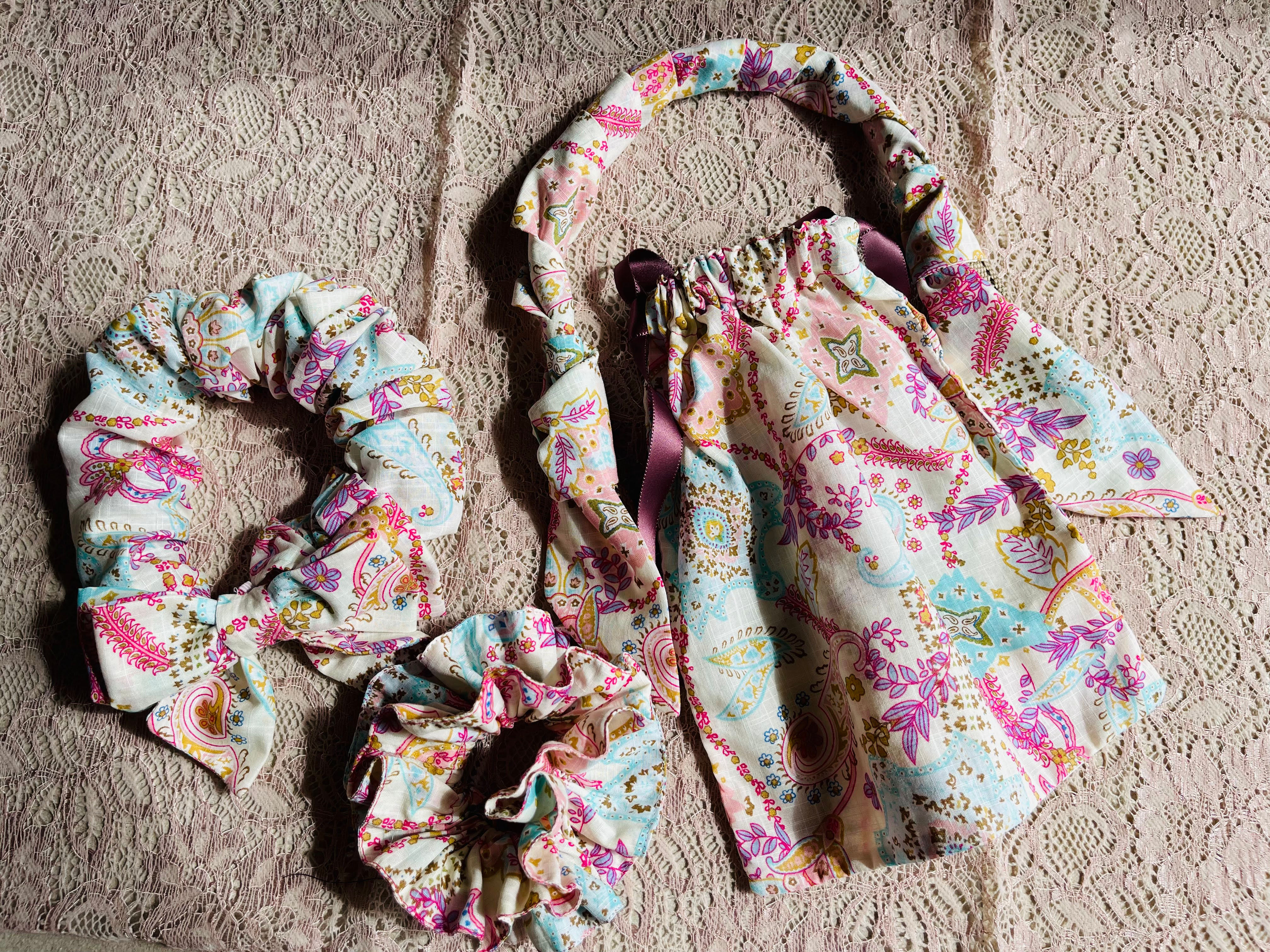 Pawsome Pals Colorful Pet Accessory Set