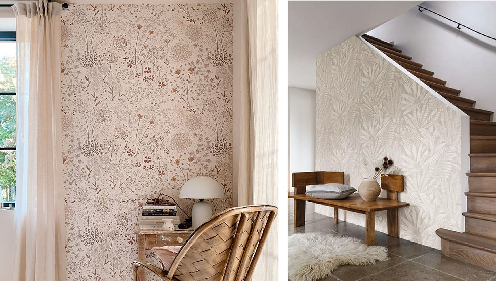 Inspirations de papier peint aux motifs floraux tons sur tons dans un salon ou une entrée