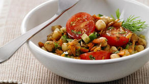 Crowd-pleasing chickpea and carrot salad (Lunch)