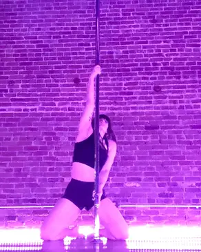 What to Expect Before Your First Pole Dance Class