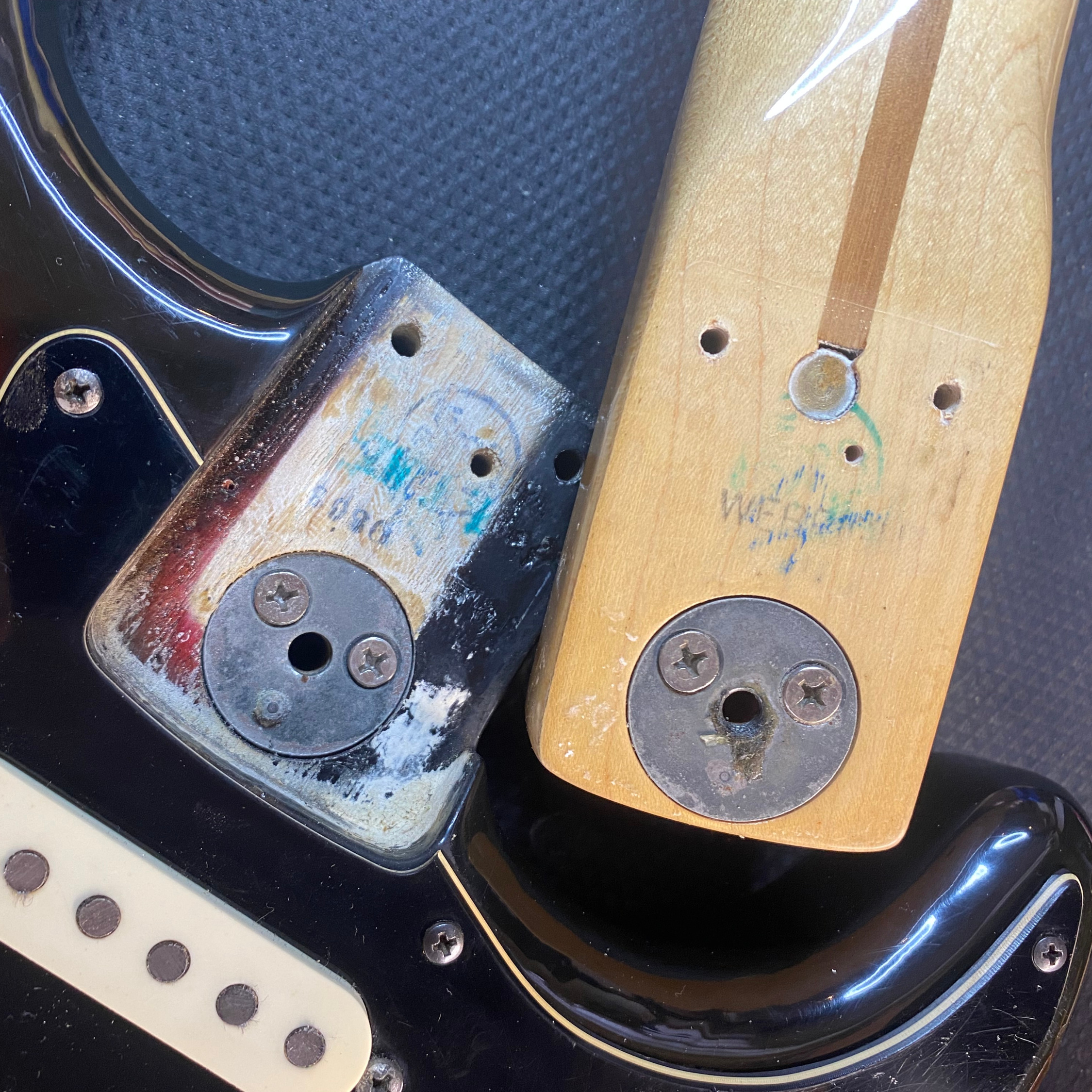 1975 Fender Stratocaster - Thumbnail 6