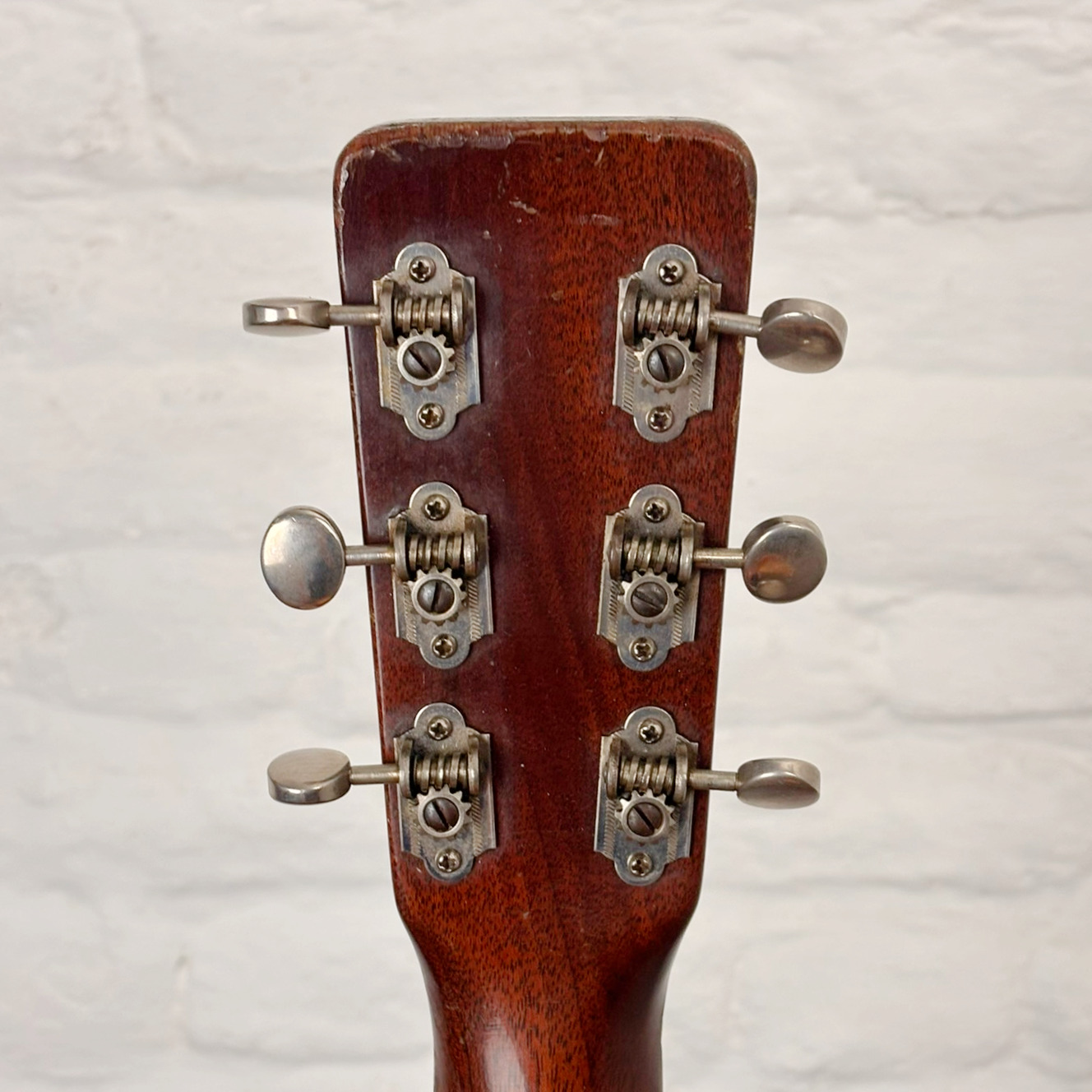 1957 Martin 0-18 - Thumbnail 6