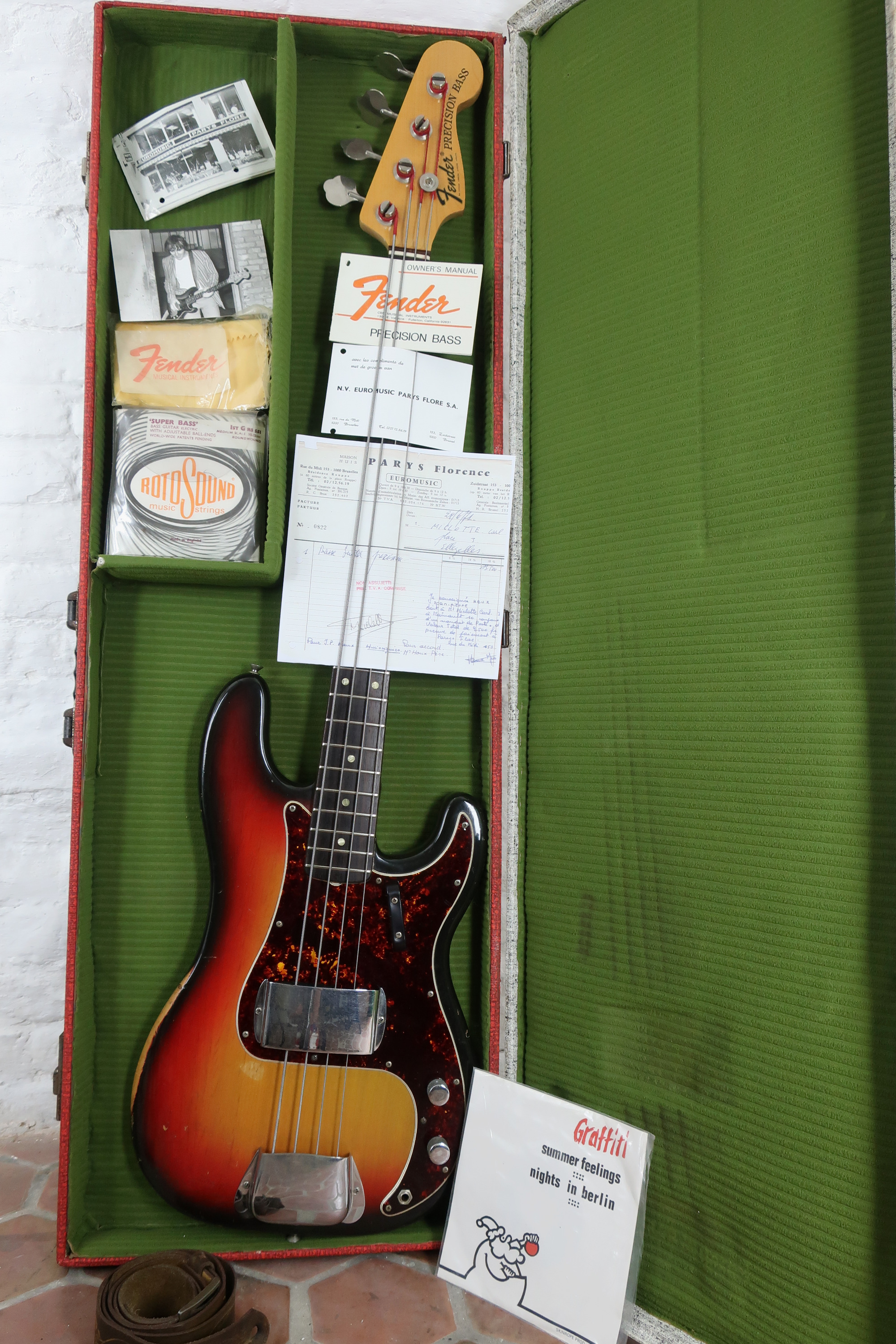 1971 Fender Precision - Thumbnail 4