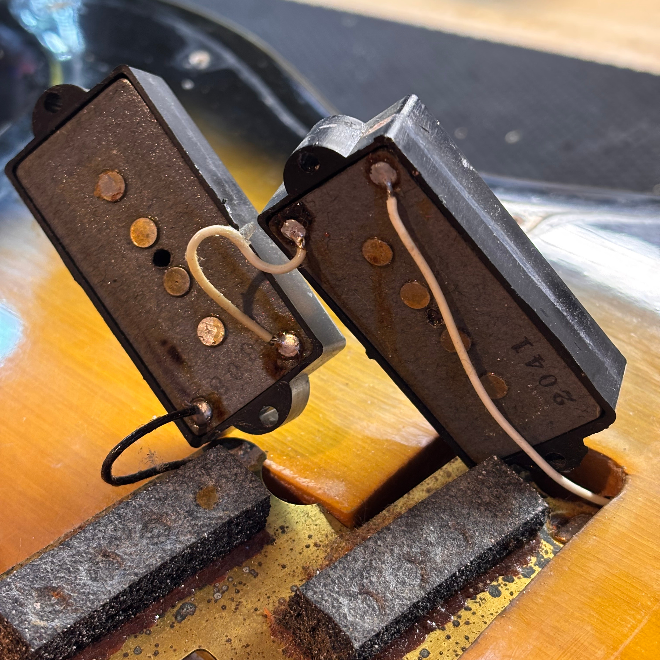 1971 Fender Precision - Thumbnail 5