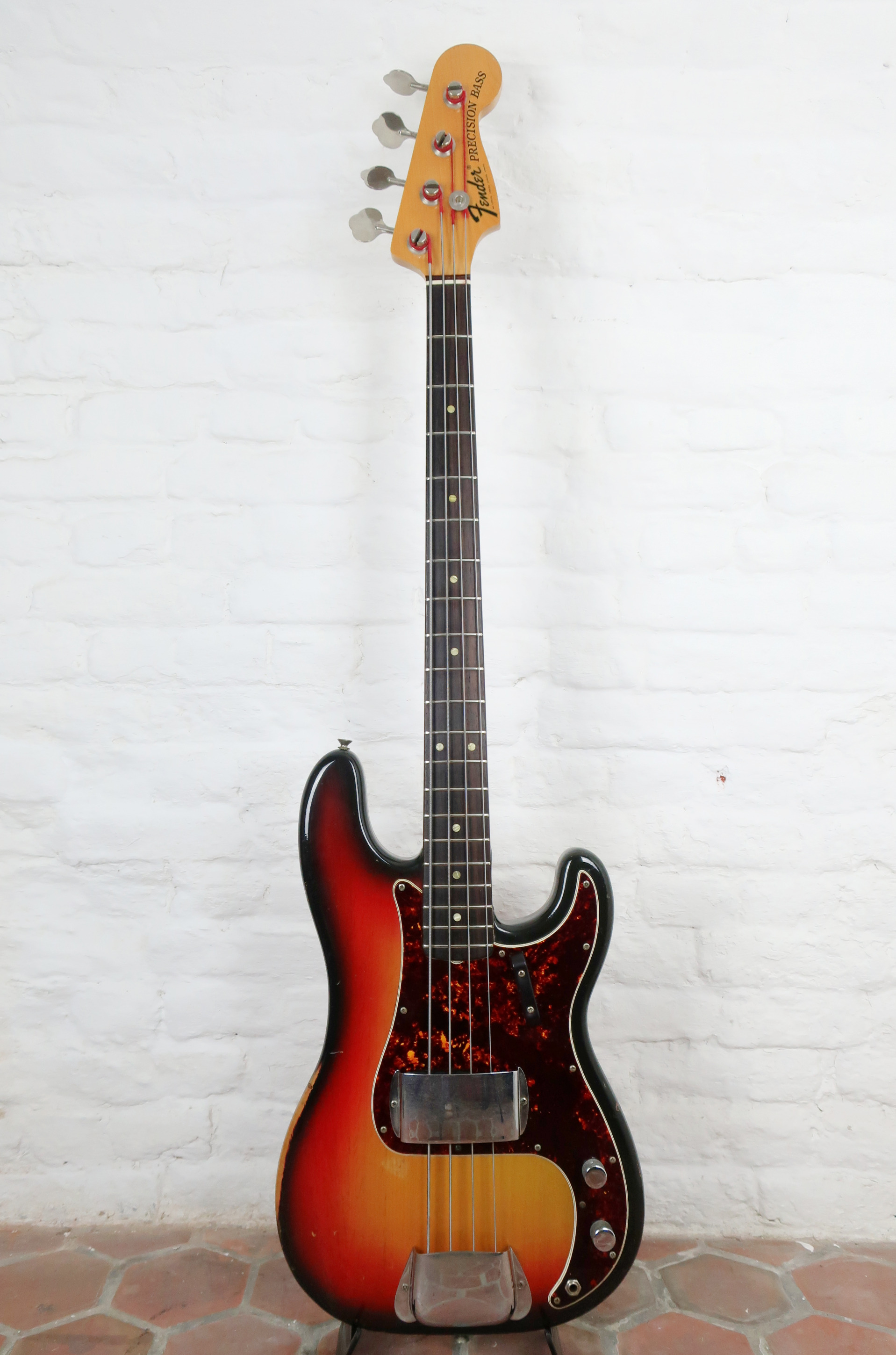 1971 Fender Precision - Thumbnail 3