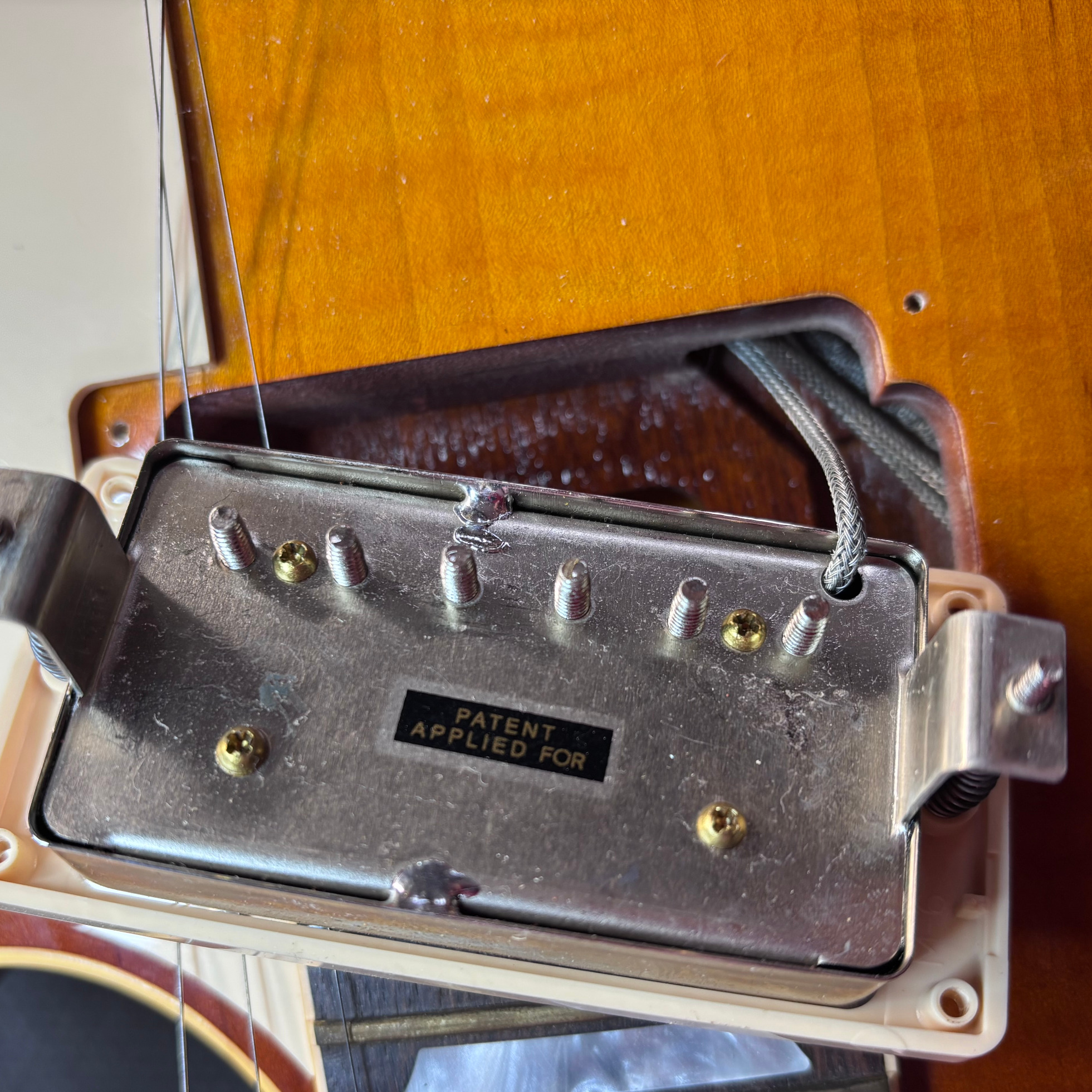 2002 Gibson Les Paul R8 - Thumbnail 5