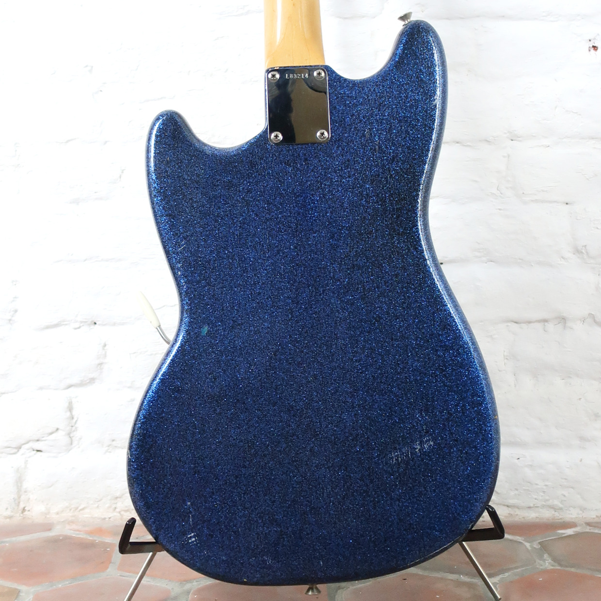 1965 Fender Mustang - Thumbnail 2