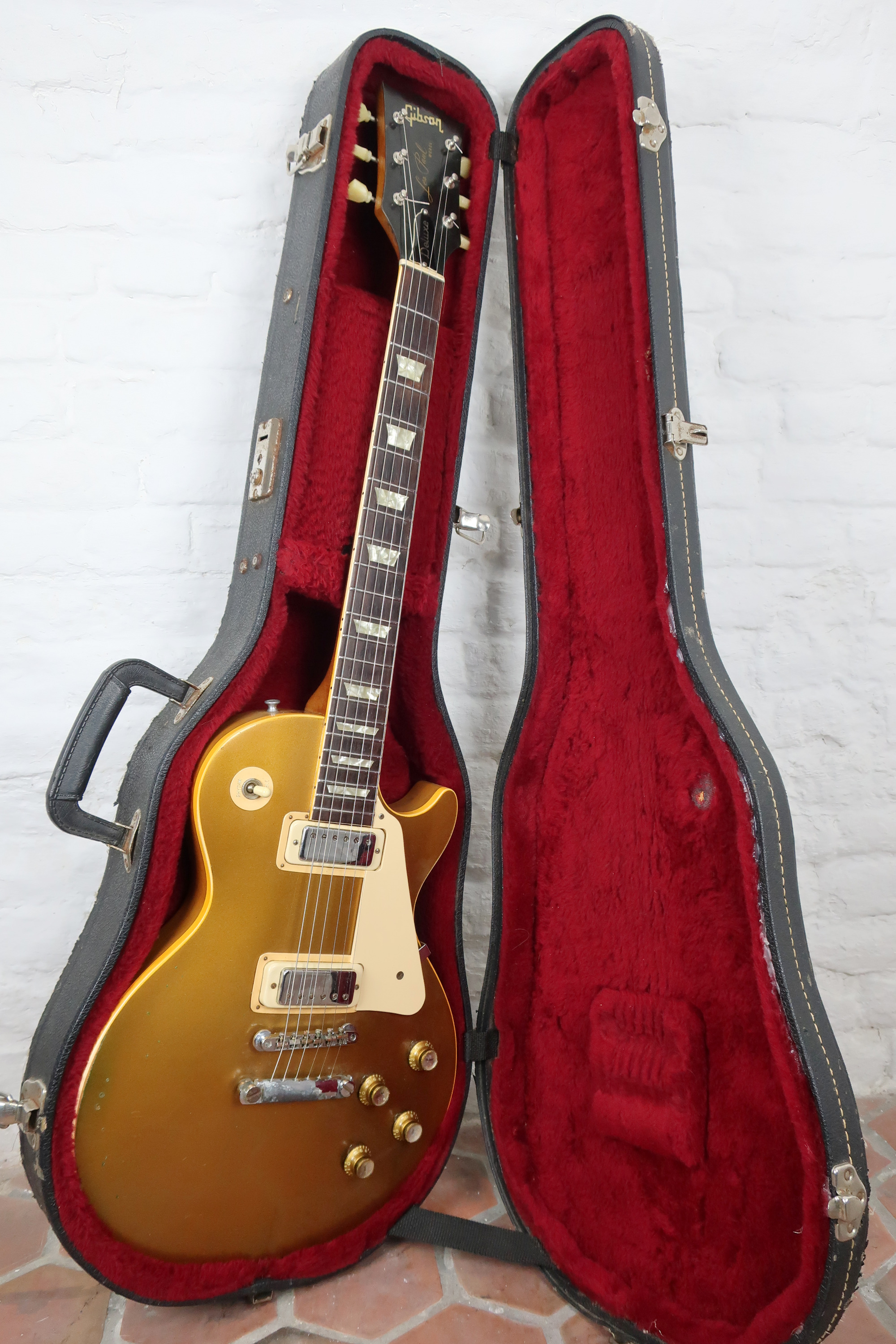 1973 Gibson Les Paul Deluxe - Thumbnail 3