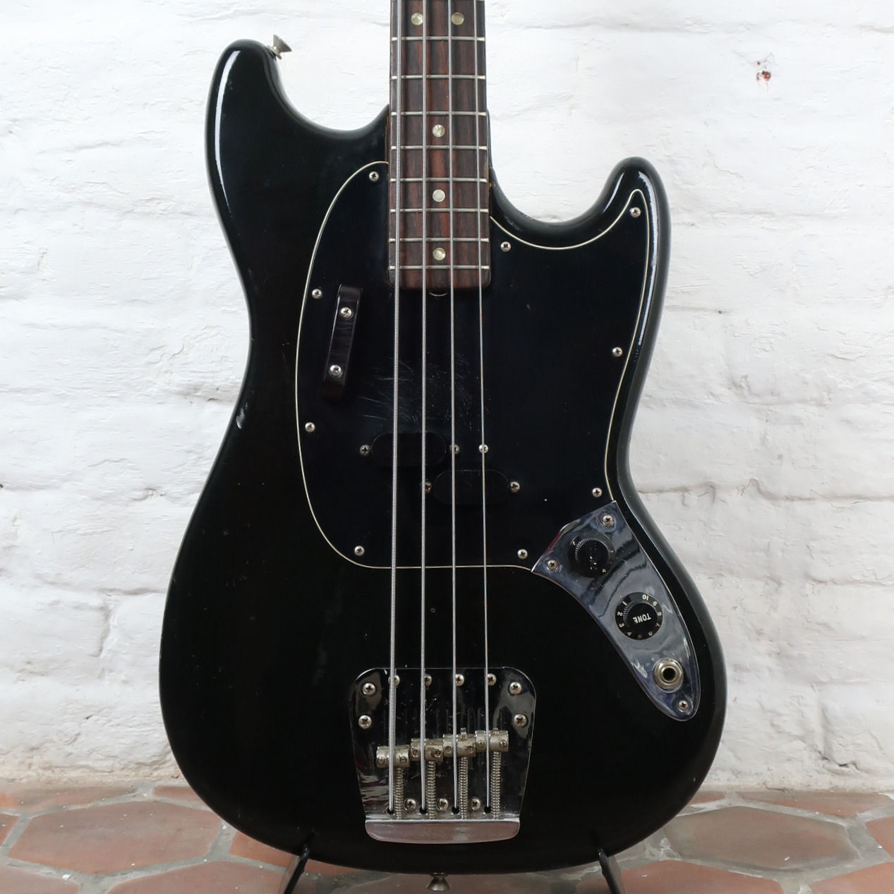 1977 Fender Mustang bass