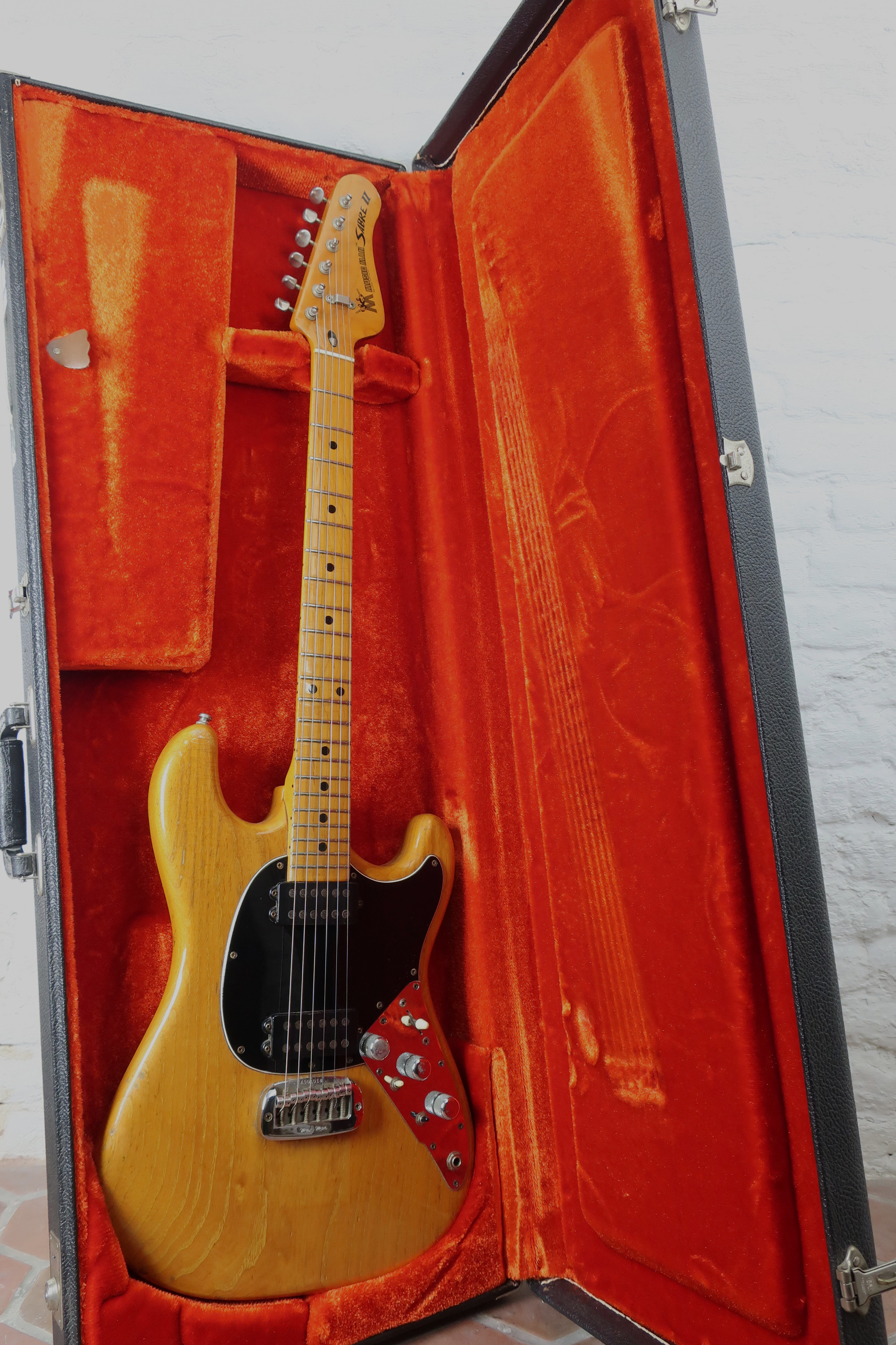 1978 Musicman Sabre II - Thumbnail 3