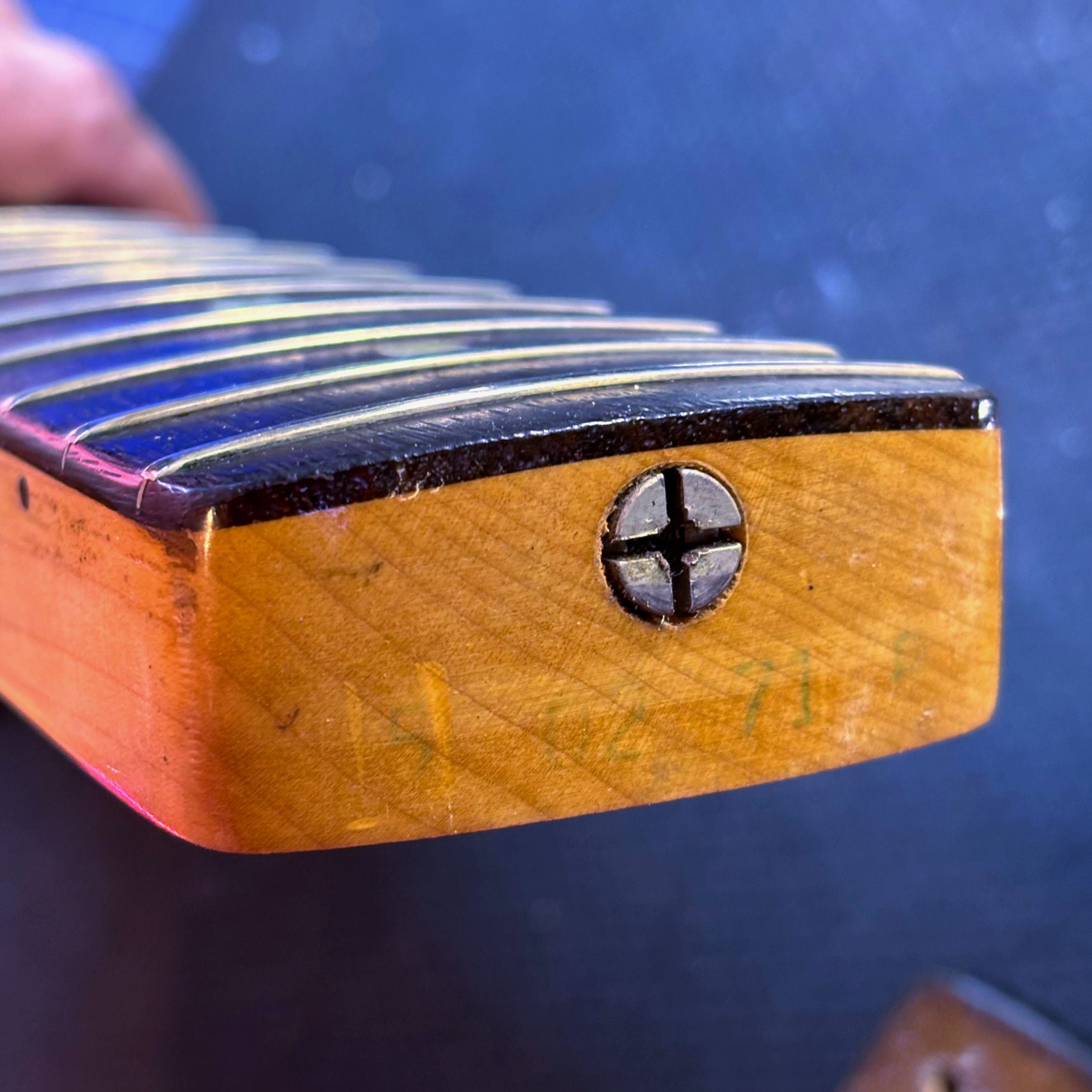 1971 Fender Precision - Thumbnail 6