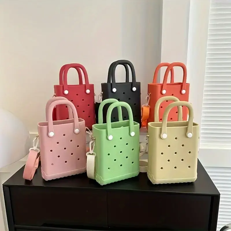 Thumbnail: Bogg Bag