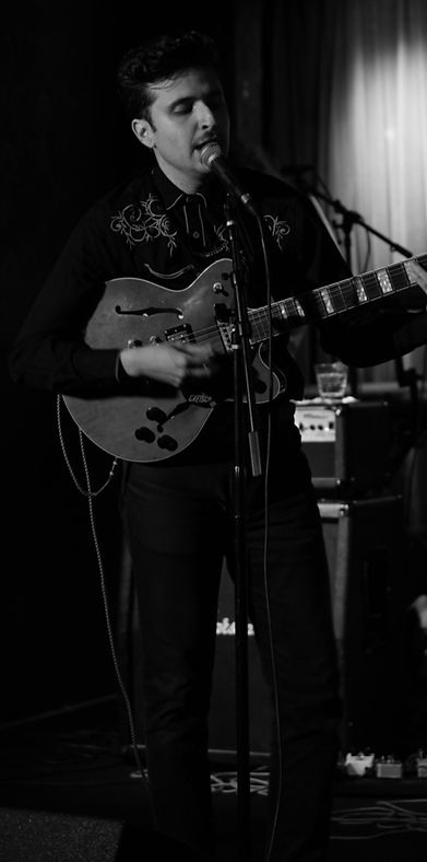 Andre Miguel | Photography by Elena Wasserman (@FloreaPhotos)