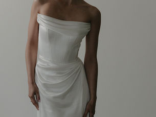 The Art Of Minimal Bridal Elegance