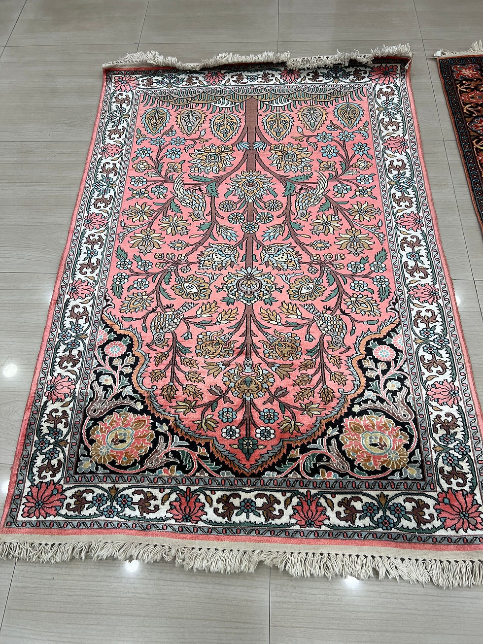 1.2 metre by 1.8 metre silk carpet with 500 knots per inch