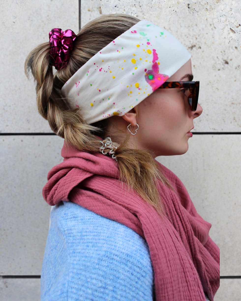 Miniaturbild: Premium Scrunchie – Pink Glitzer mit Reptilienoptik | Handgefertigtes Haargummi
