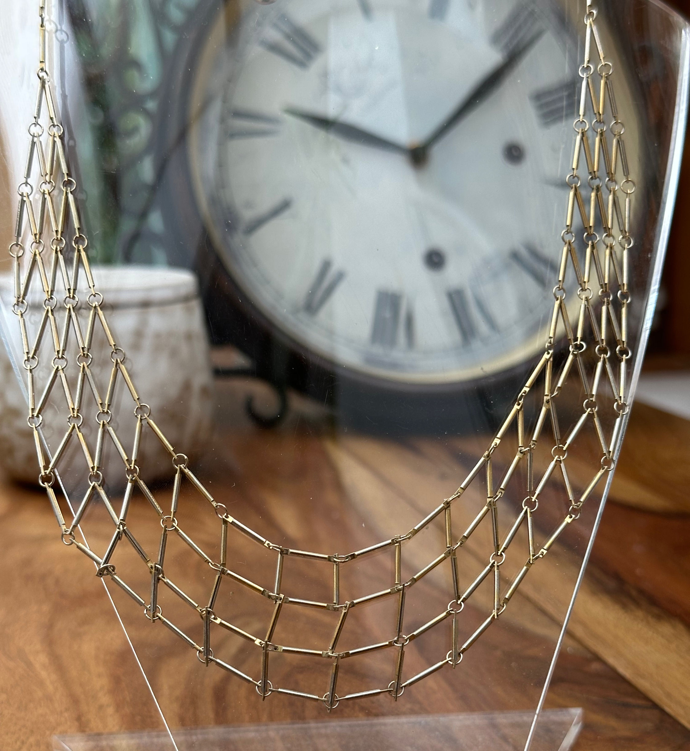 collier en maille large dorée fantaisie la brocantoise