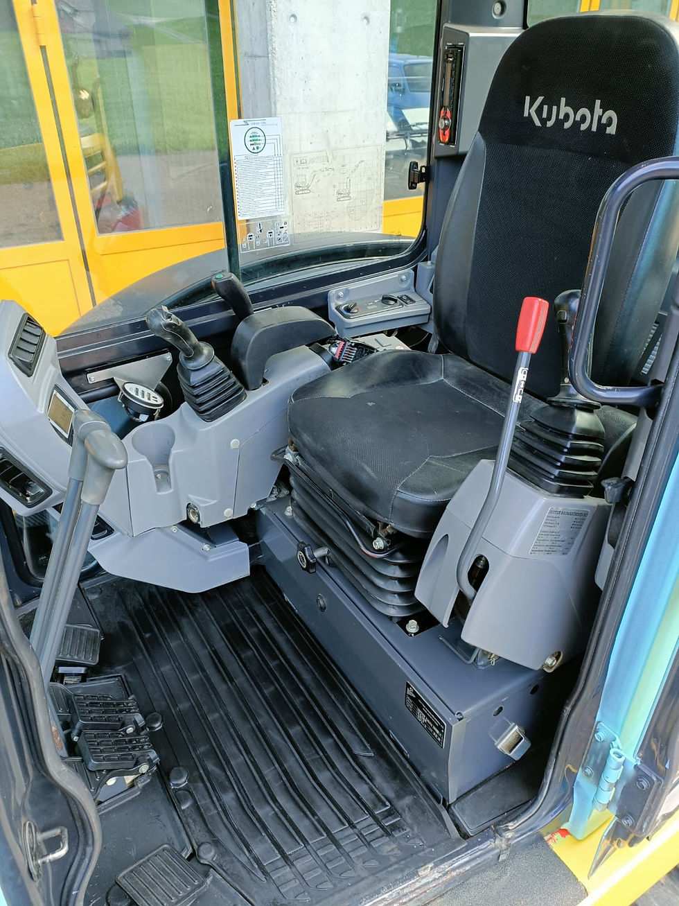 Miniaturbild: Kubota KX057-4 mit 2000h