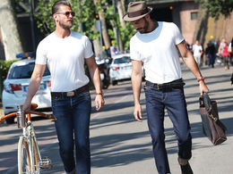 T-shirt: how to be stylish with a simple white T-shirt?
